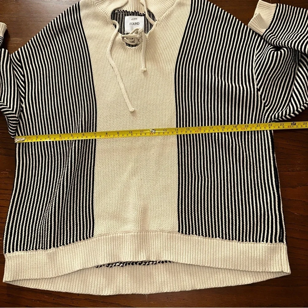 Found men’s TABAS TIE KNIT COLLARED SWEATER
in cream S - Picture 3 of 11